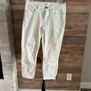 Lauren Conrad frayed capri skinny jeans